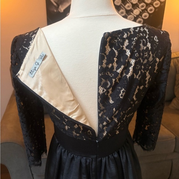Eliza J Black Lace Cocktail Dress – Size 2 - Picture 4 of 4